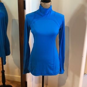 Lulu blue long sleeve